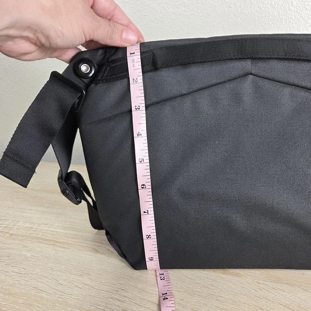 Peak Design Everyday Sling 6L V2 Black Camera Bag Crossbody Travel EDC Bag